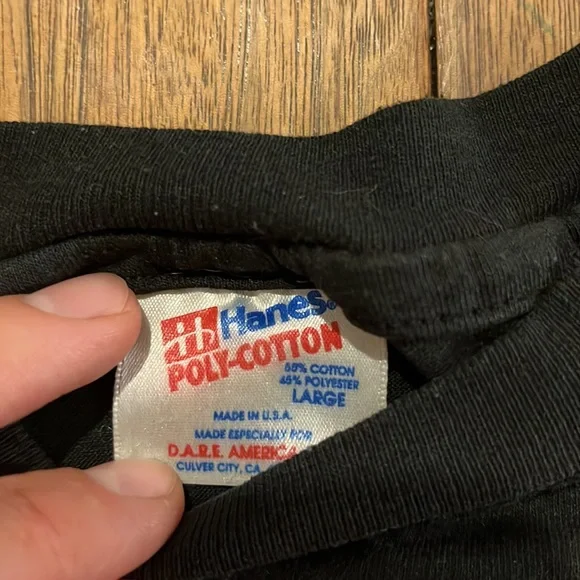 Vintage DARE t shirt - Picture 3 of 3